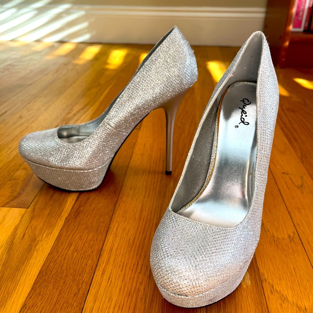 Qupid Platform Sparkle Stilettos, 8.5